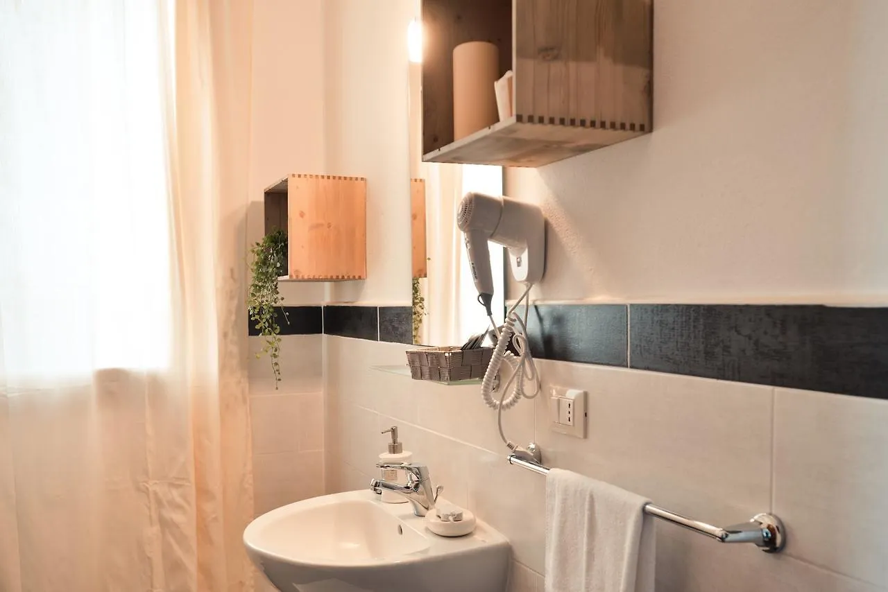 مزرعة للإقامة Tenute Delogu Wine Resort - Alghero (Adults Only) سانتا ماريا لا بالما إيطاليا